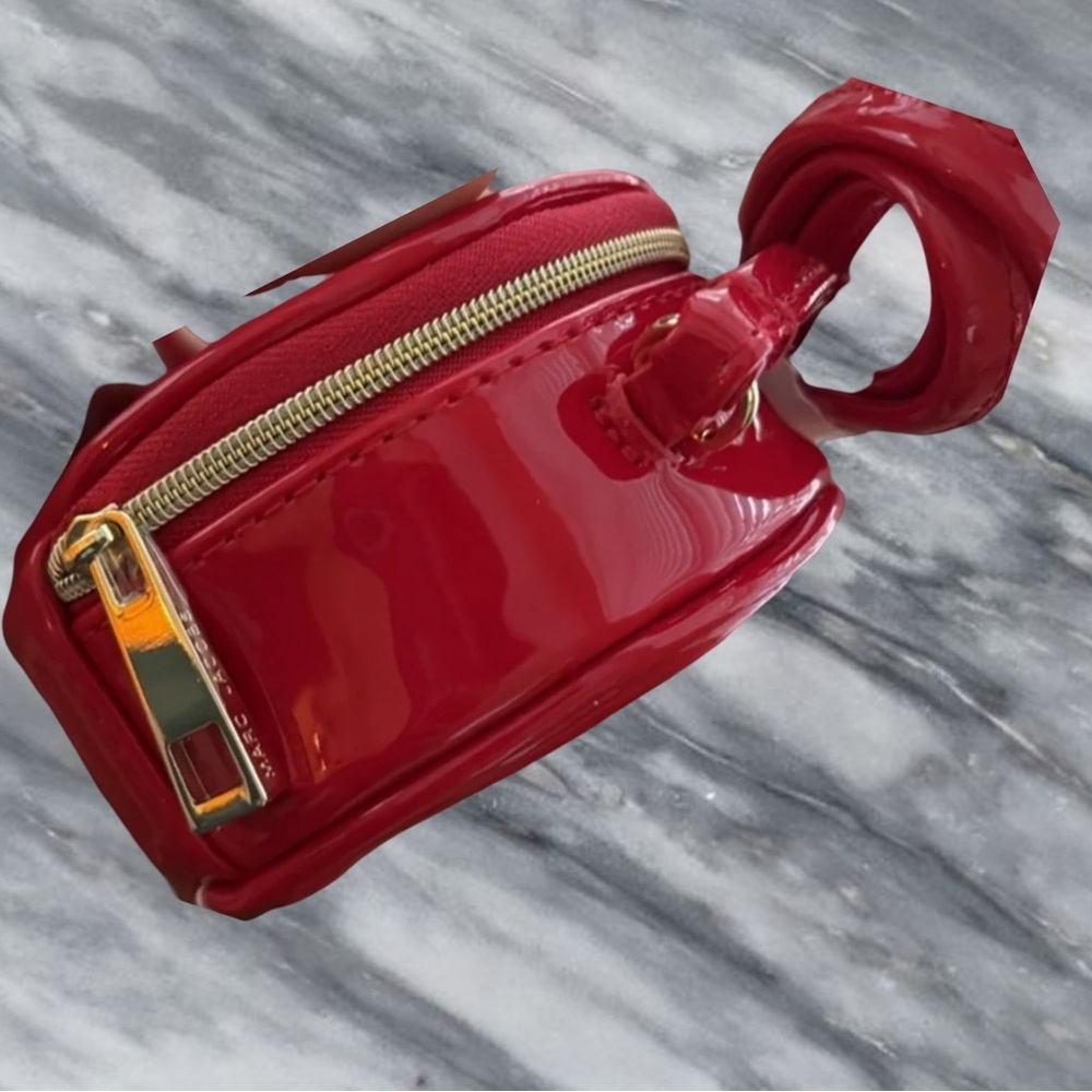 NWOT Marc Jacobs Mini 4” Red Patent Leather Crossbody Round Canteen Bag Purse - Picture 6 of 8
